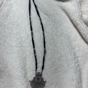 Elegant Silver and Black Pendant Necklace